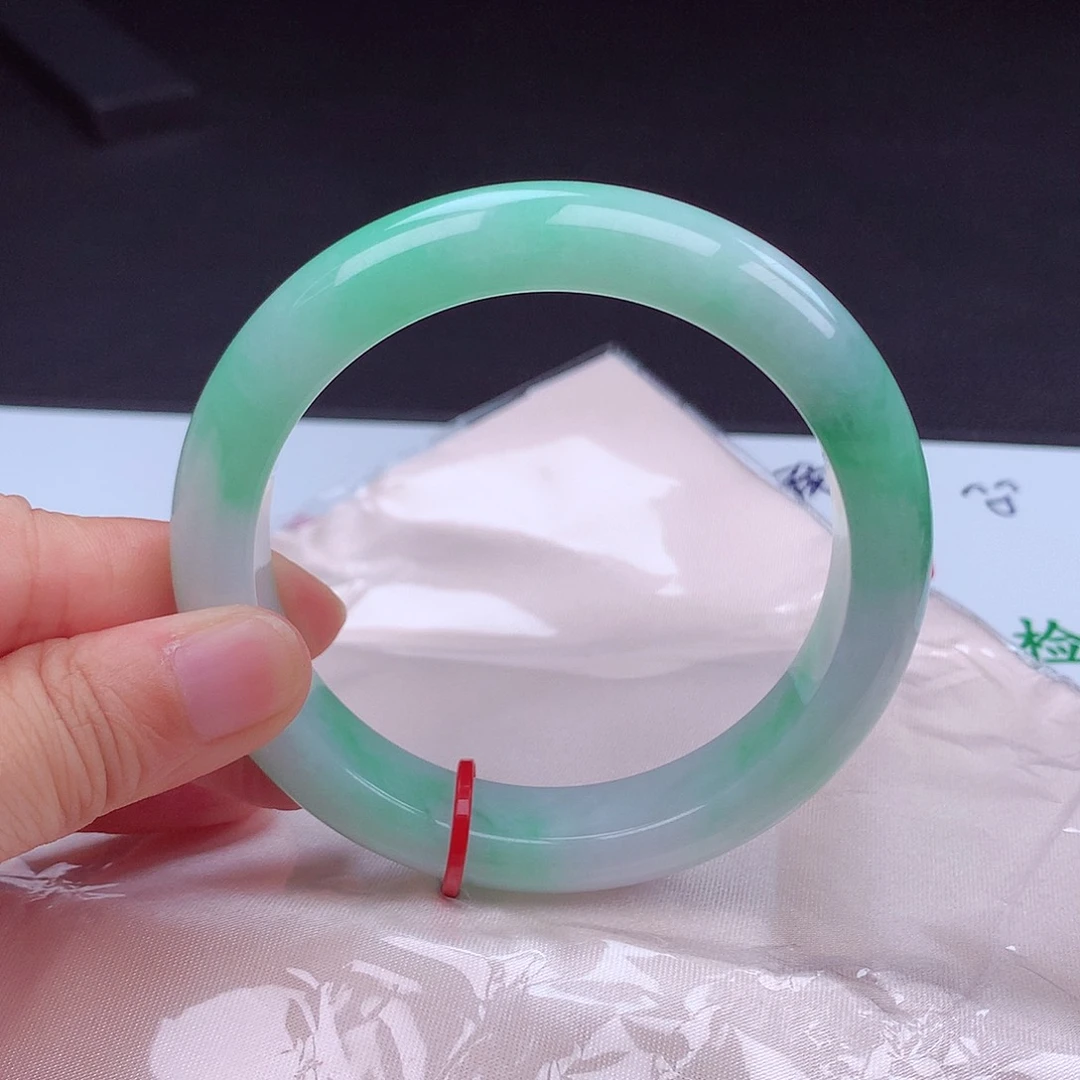 翡翠手镯未镶嵌60手镯001820