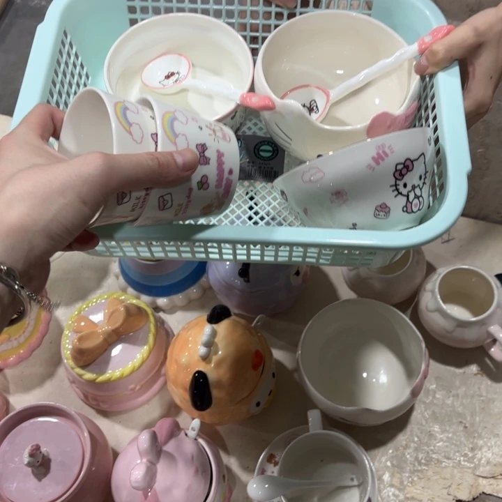高温陶瓷釉下彩陶瓷