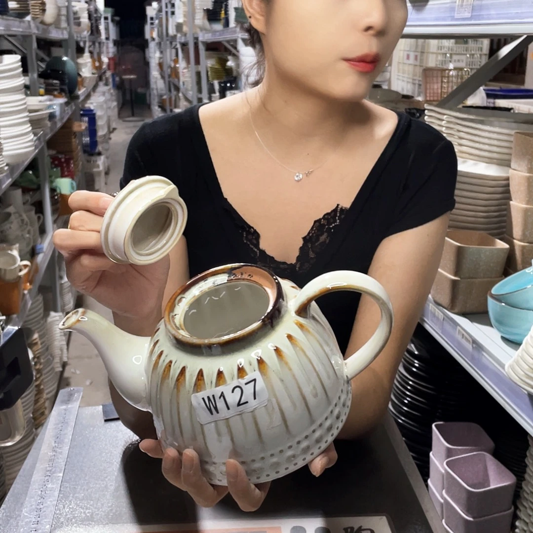 瓷片127            1壶2杯