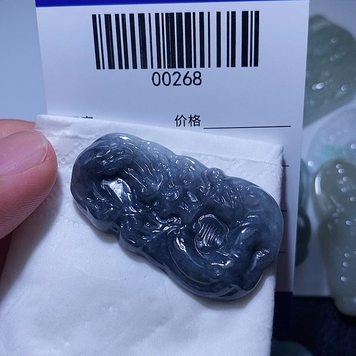 翡翠未镶嵌颈饰天光墟翡翠市场现金代购