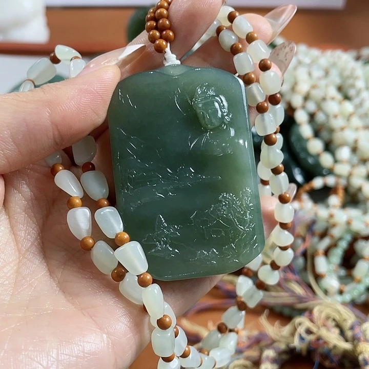 和田玉未镶嵌挂件