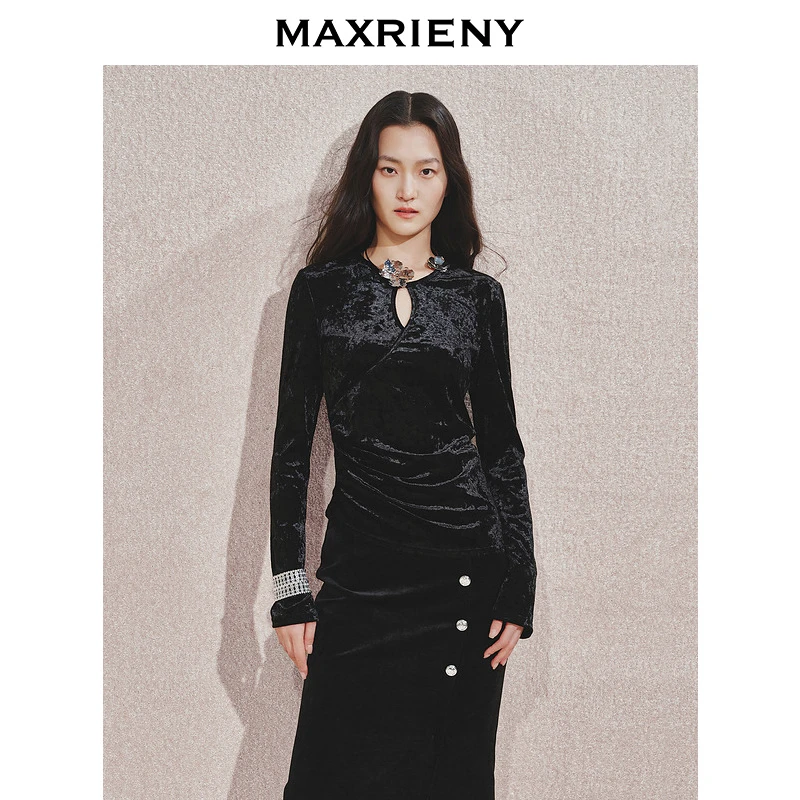 【诗语专属】【商场同款】MAXRIENY金属钻扣黑丝绒上衣女秋新款