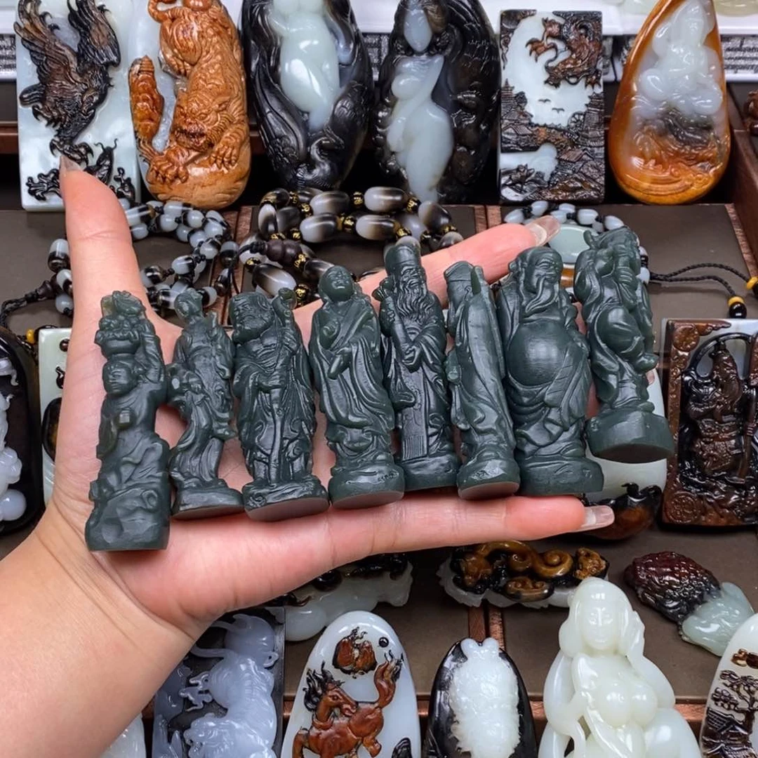 颈饰未镶嵌和田玉