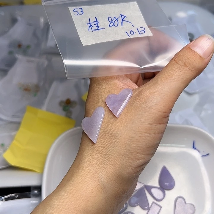 未镶嵌定制翡翠桂***飞不