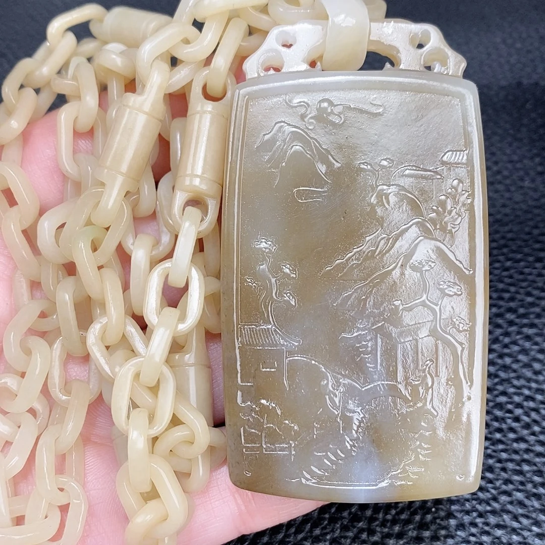 和田玉未镶嵌颈饰