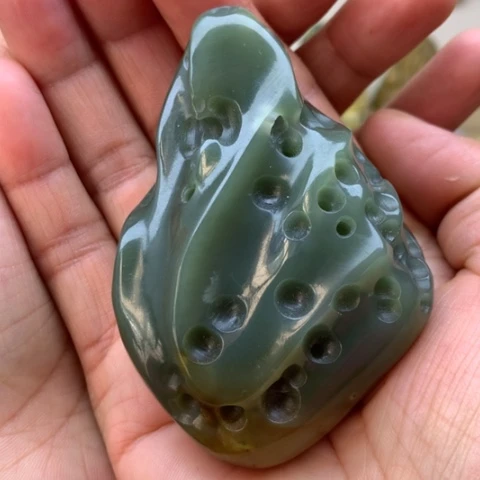 【闪购商品】未镶嵌透闪石质玉把件阿***室