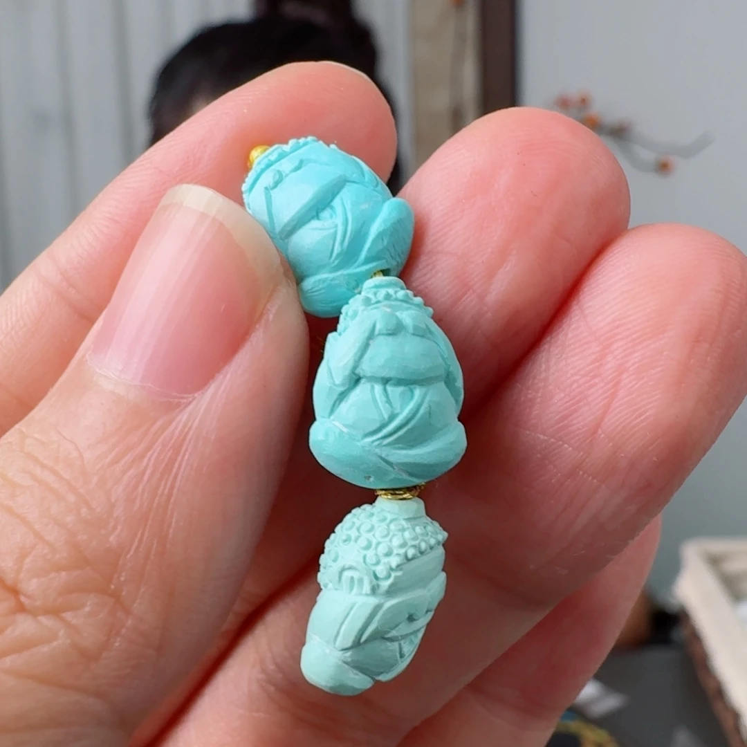 绿松石未镶嵌珠宝奇石