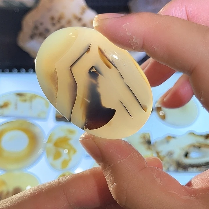 玛瑙/玉髓未镶嵌吊坠(不含链)