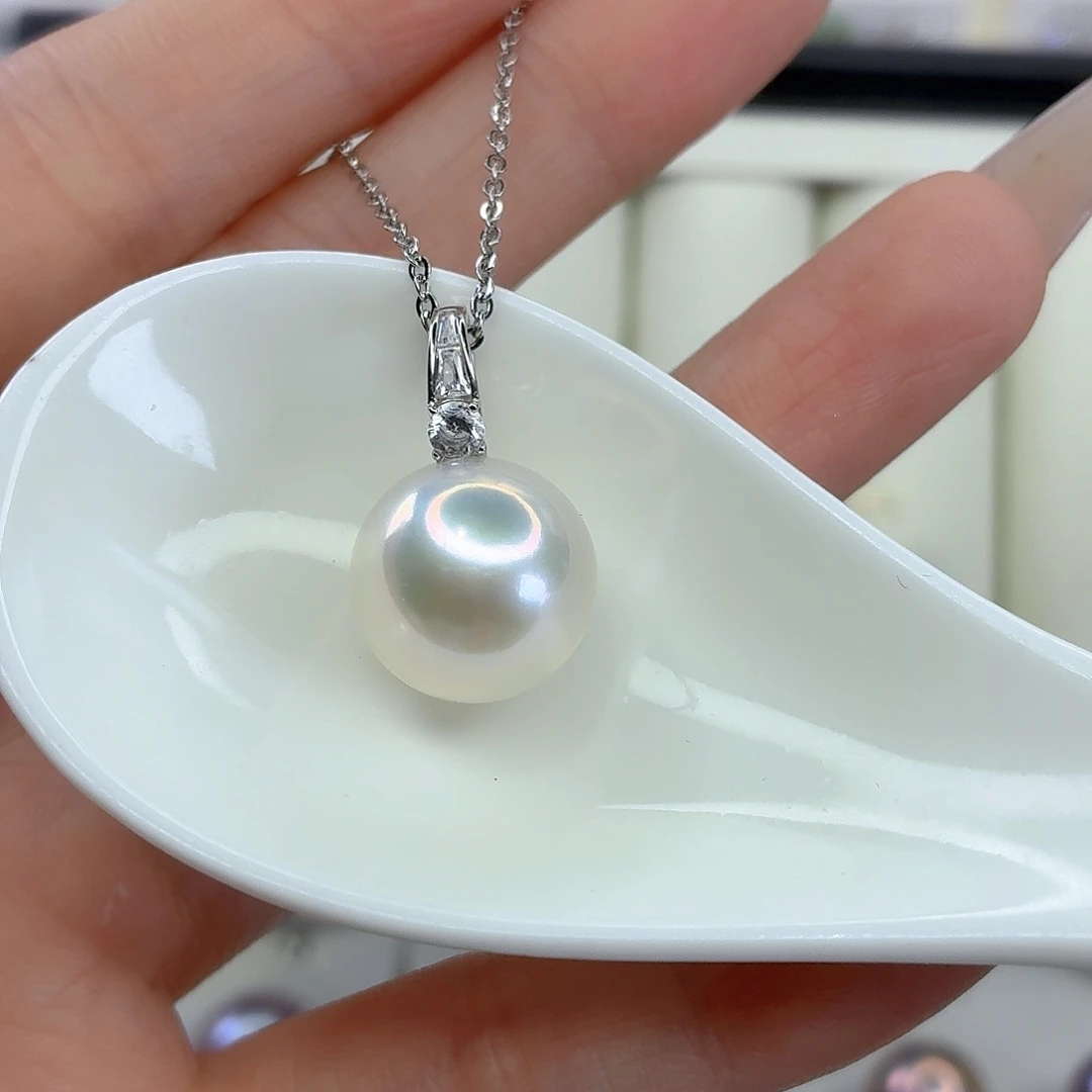 土***生银S925镶嵌淡水珍珠颈饰