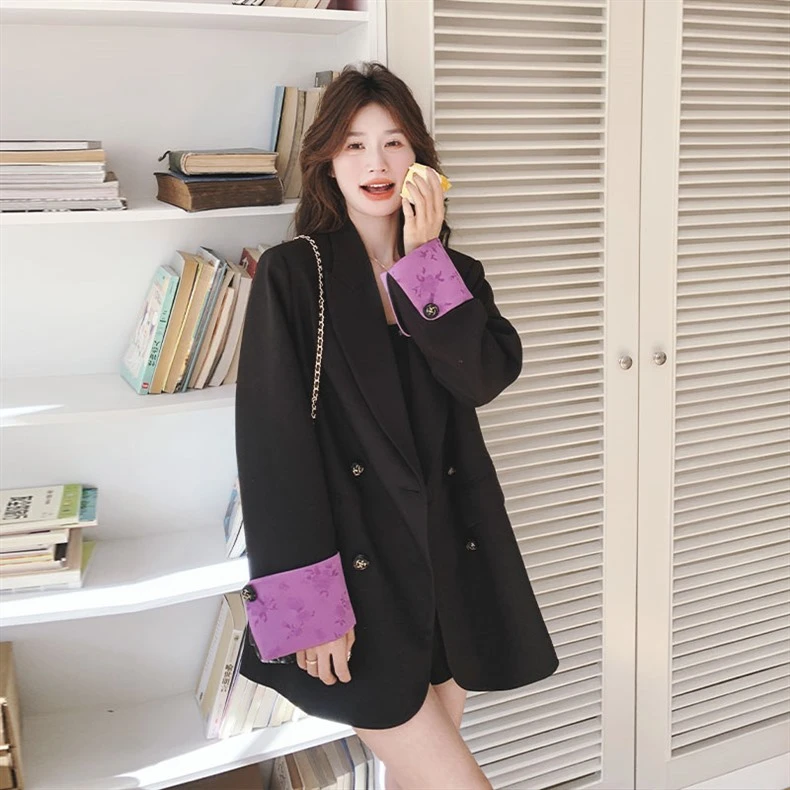 黑色西装外套女2025春装新款设计感小众撞色拼接气质休闲西服上衣