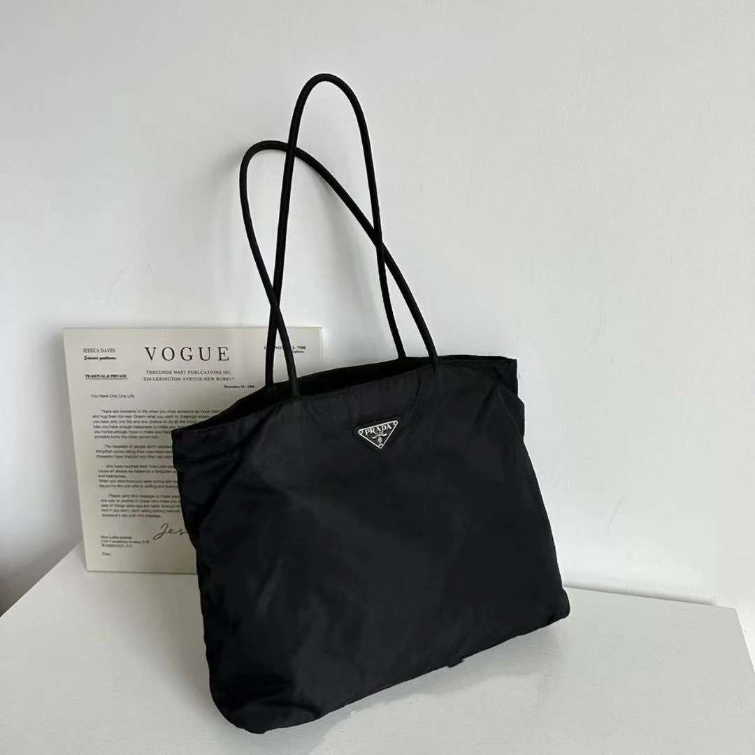 95新 Prada/普拉达 普拉达/单肩包/8845