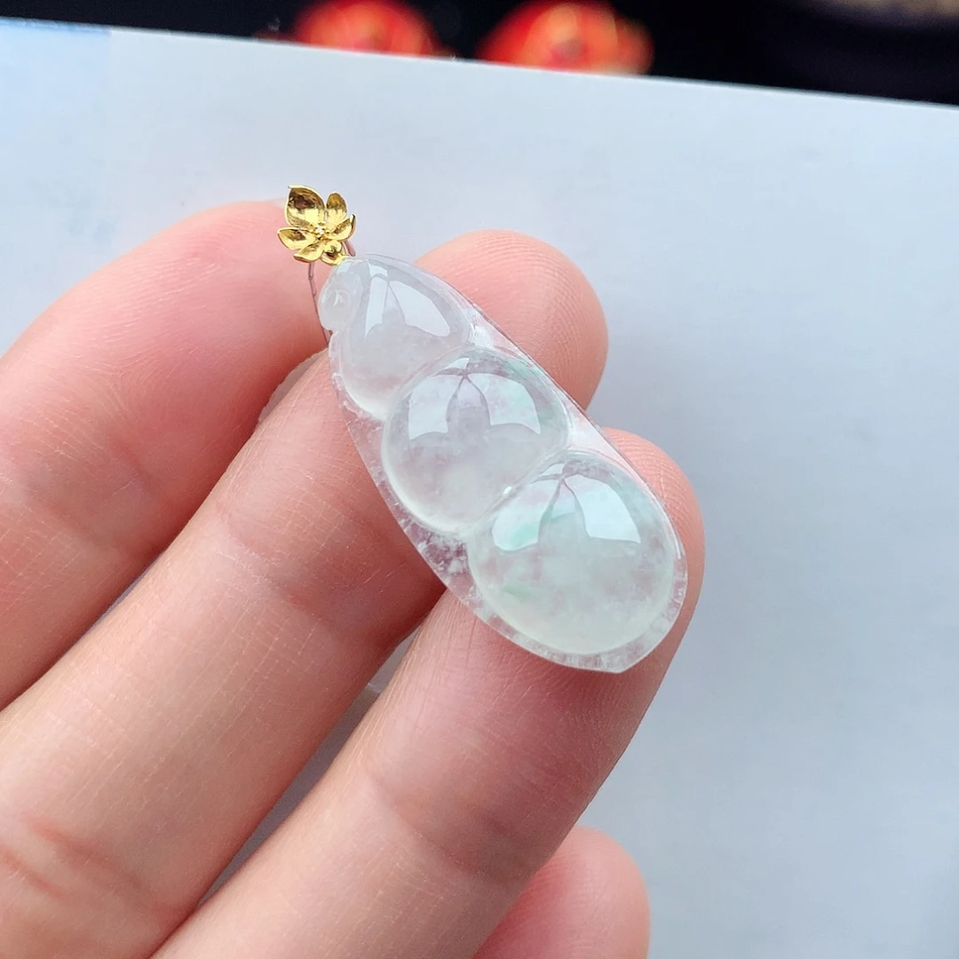翡翠颈饰18K金镶嵌翡翠