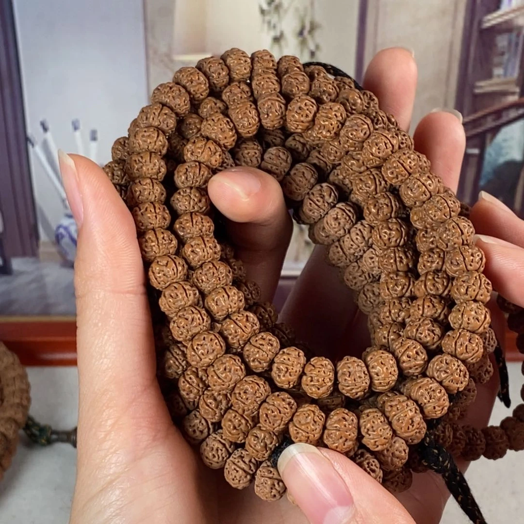 吊坠金刚菩提6号凹低梅花卡8.5左右