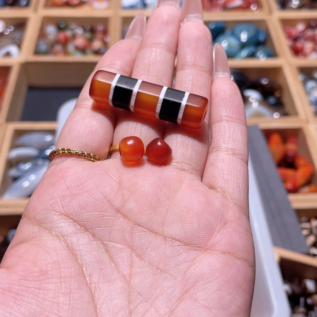玛瑙/玉髓未镶嵌珠宝半成品