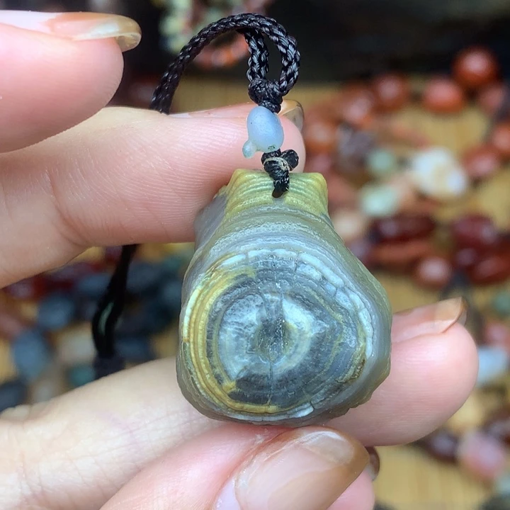 玛瑙/玉髓未镶嵌珠宝半成品