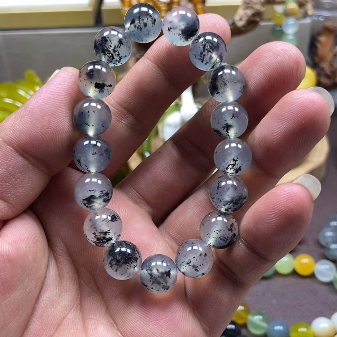 闲****蛇纹石玉未镶嵌手串