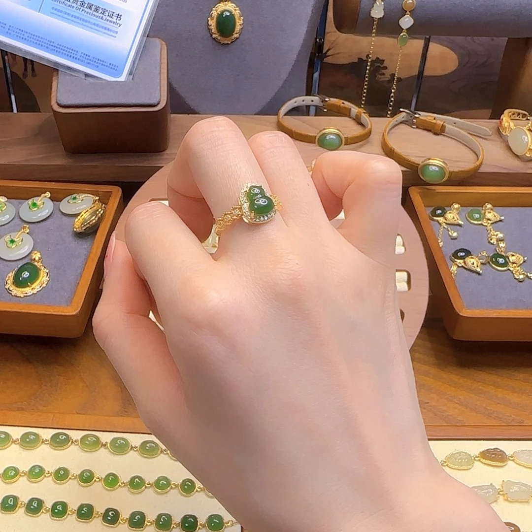 和田玉戒指银S925镀金镶嵌