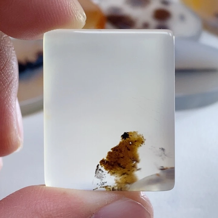 未镶嵌玛瑙/玉髓珠宝奇石李*伟