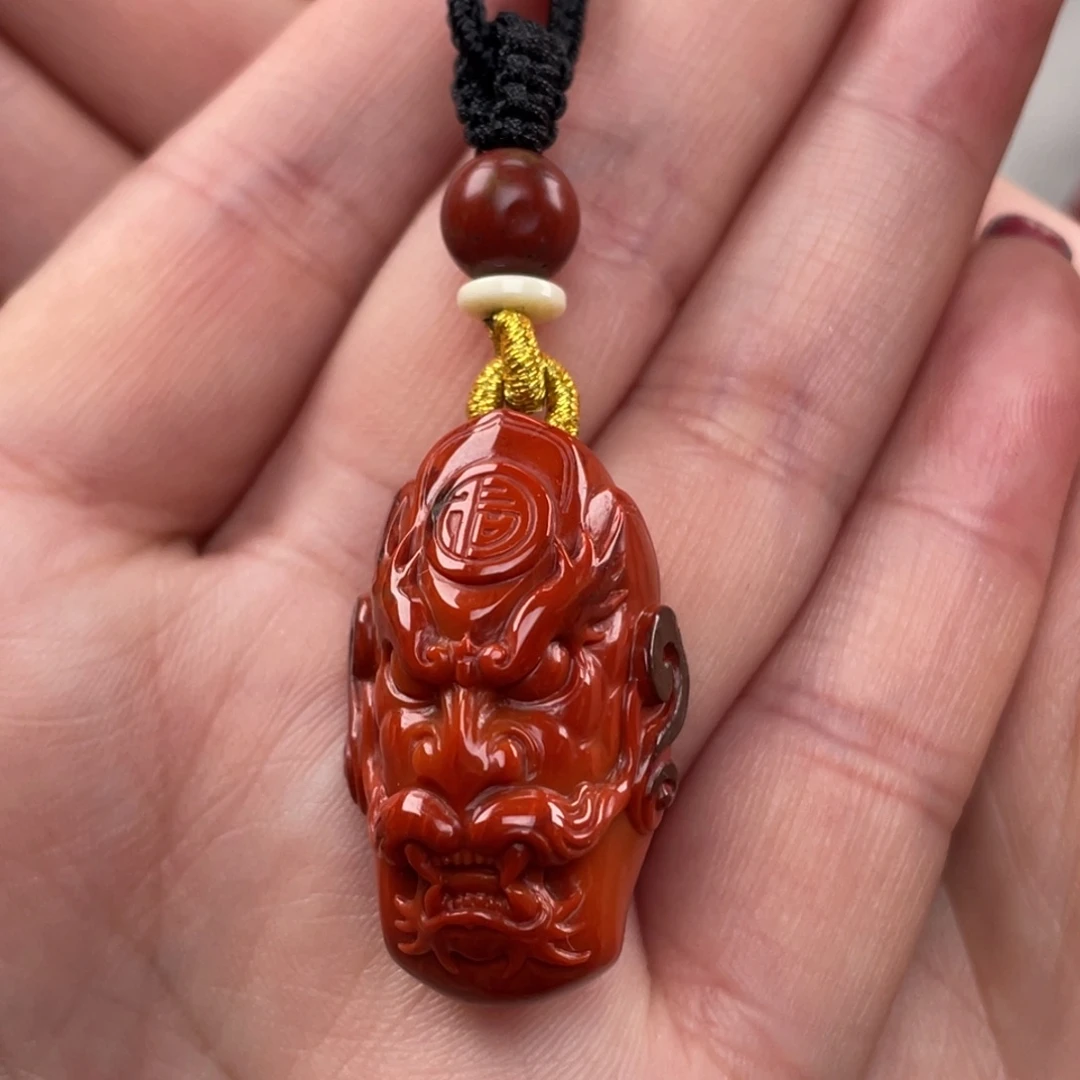 南红玛瑙未镶嵌颈饰