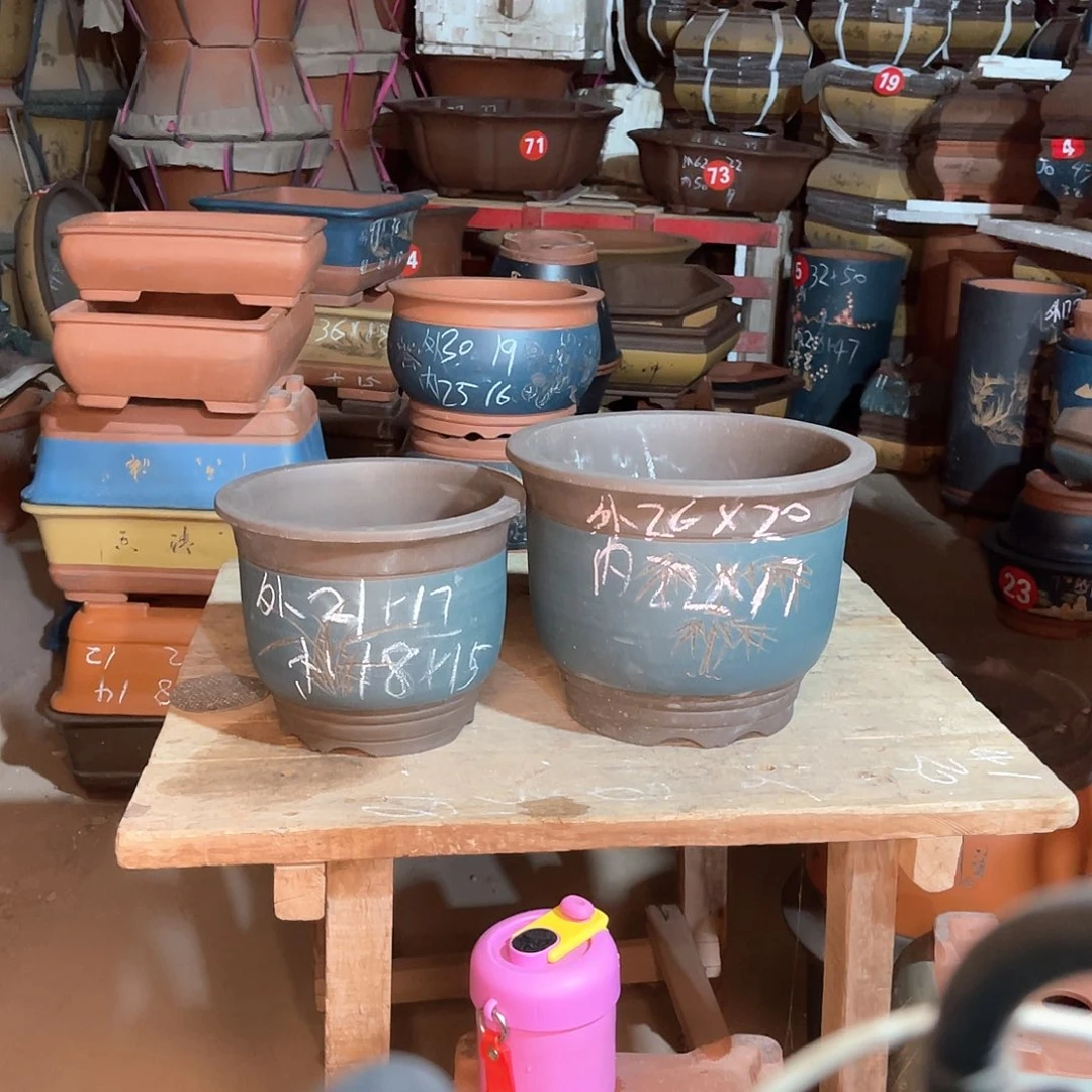 紫砂花盆大金钟盆两个