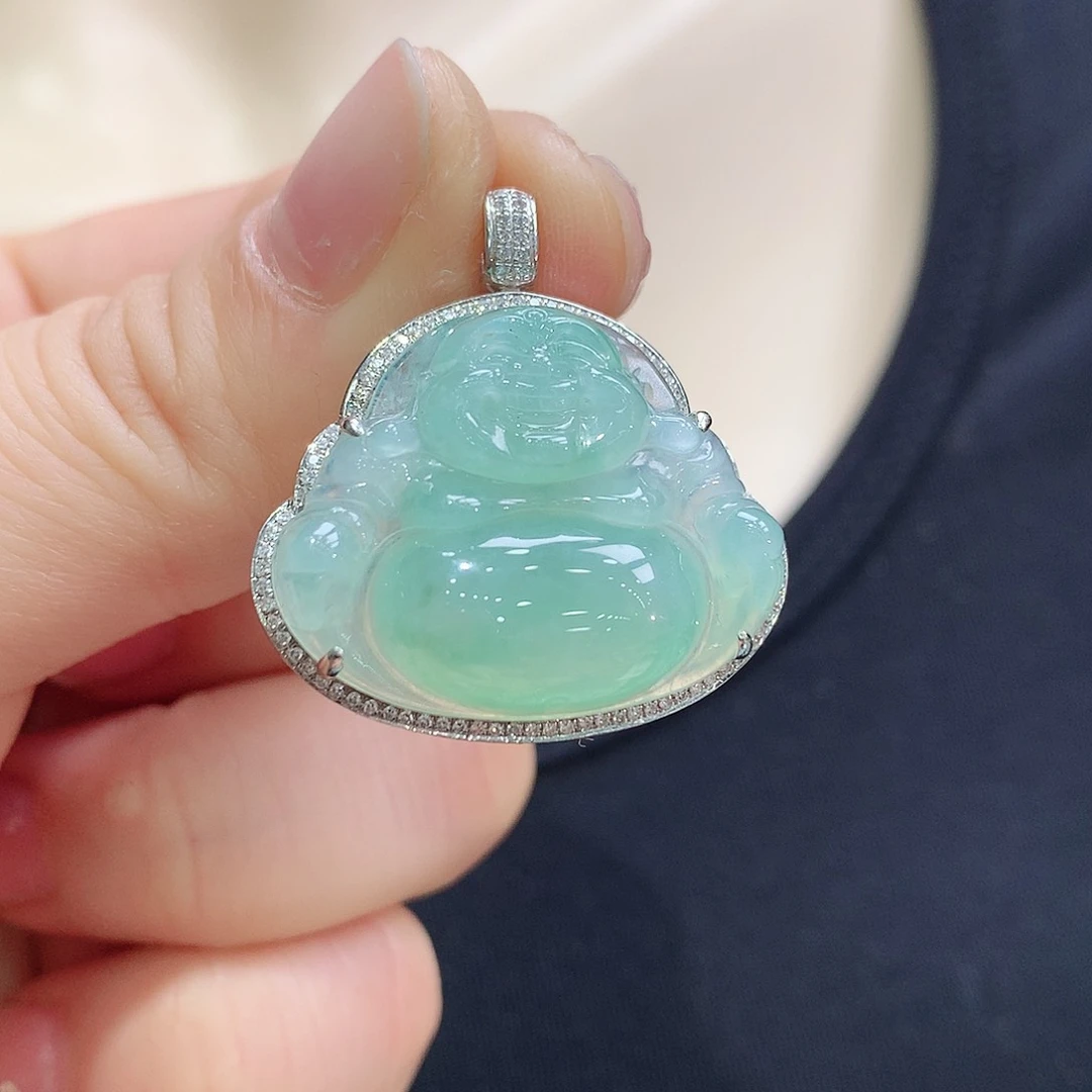 翡翠颈饰18K金镶嵌佛公