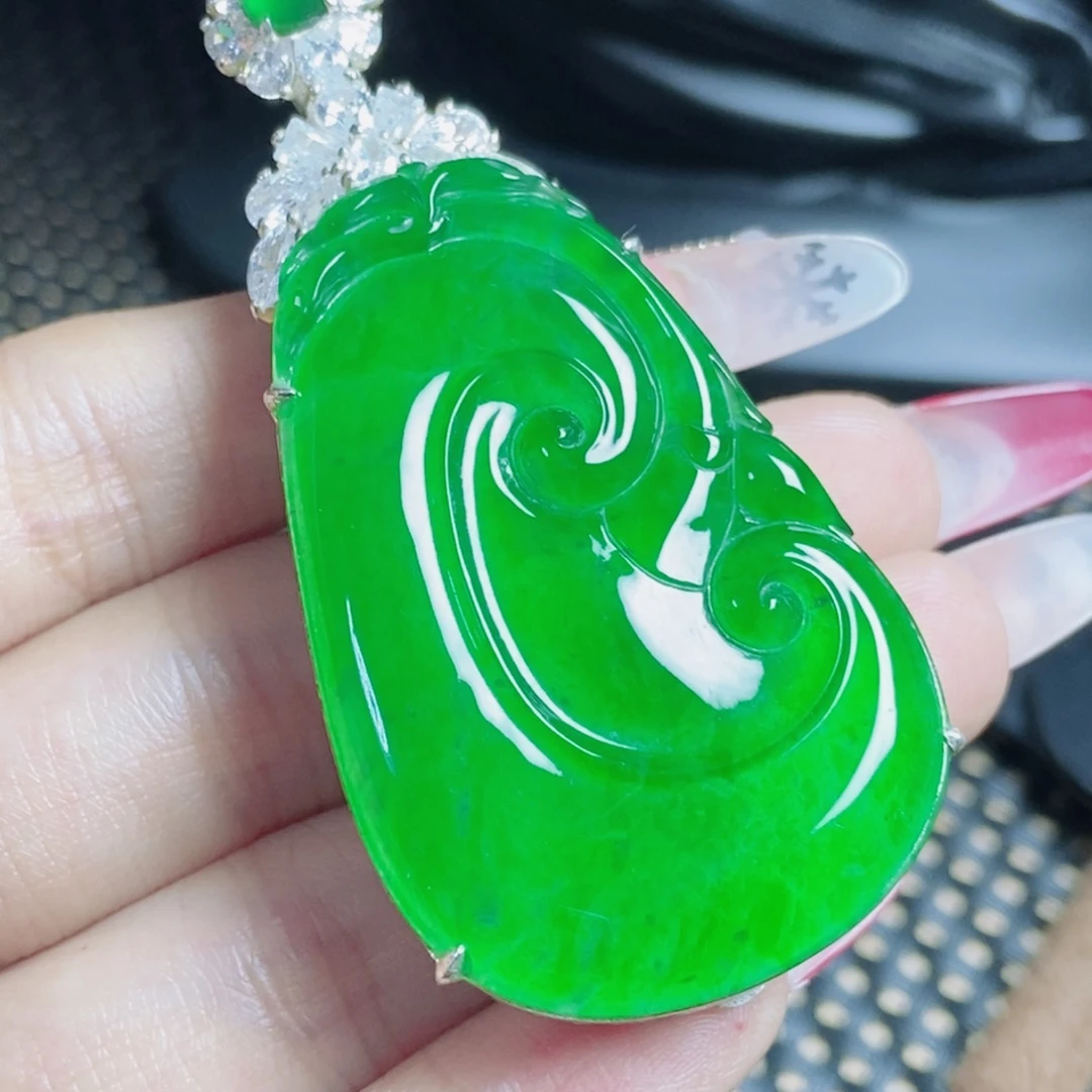 翡翠银S925镶嵌颈饰