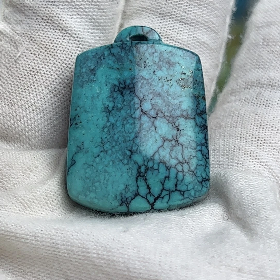 绿松石未镶嵌天然原矿绿松石