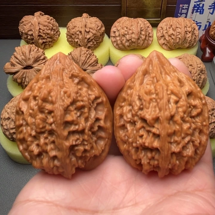 文玩核桃吊坠大沽石39全