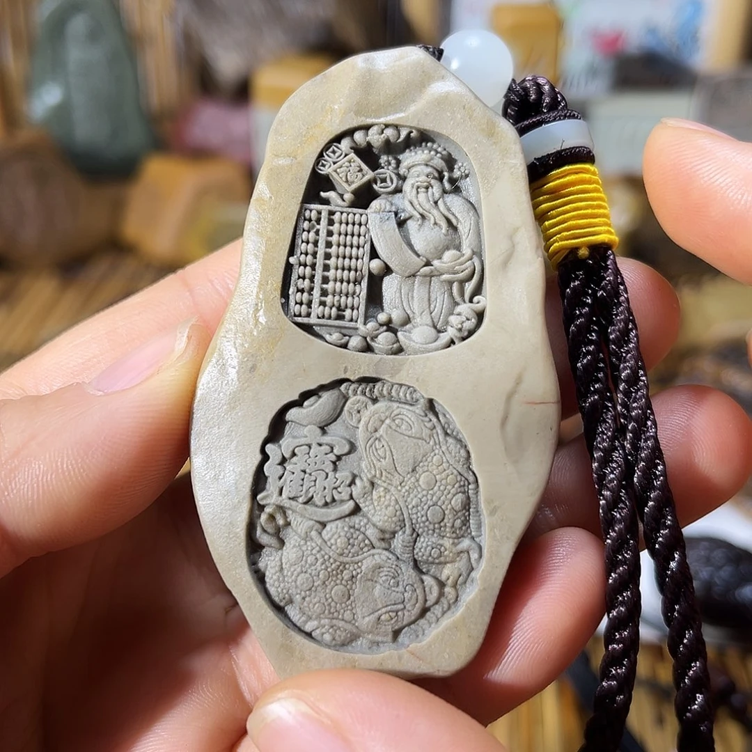 新疆戈壁石原石雕刻