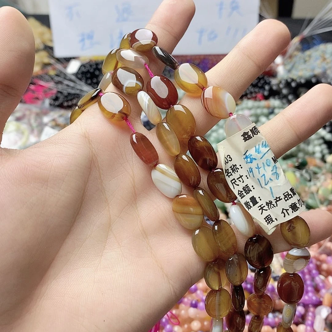 玛瑙/玉髓未镶嵌珠宝半成品一条天然15X11mm蚕丝玛瑙蛋型
