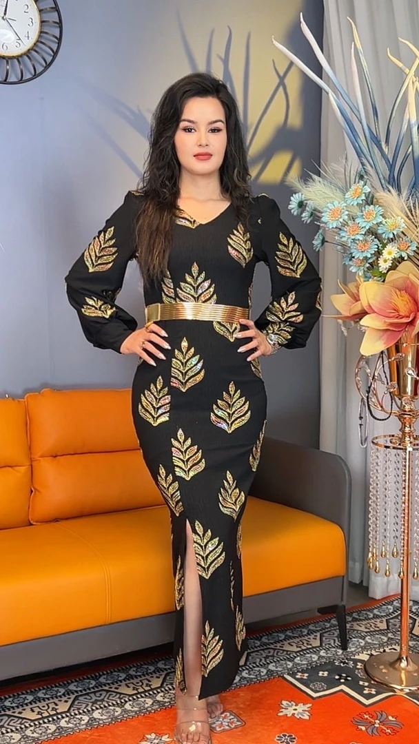 新款亮晶晶气质翻领收腰显瘦连衣裙