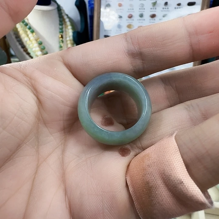 翡翠未镶嵌戒指纯天然