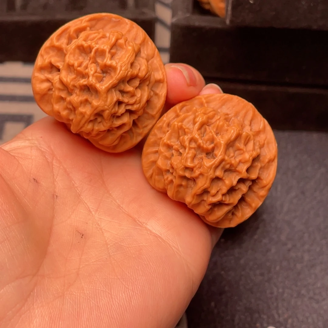 文玩核桃吊坠秦岭核桃79