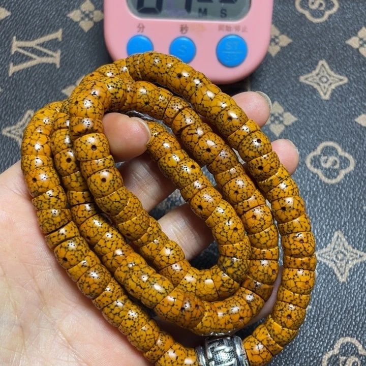 自***雲藏式风格设计风格