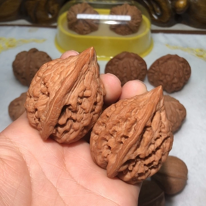 把件文玩核桃38鸭嘴大沽石