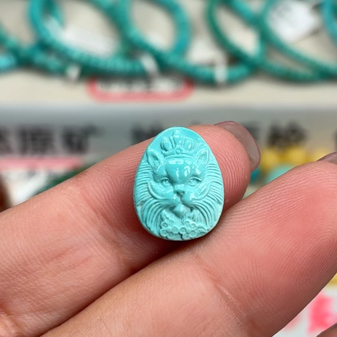 未镶嵌绿松石珠宝奇石
