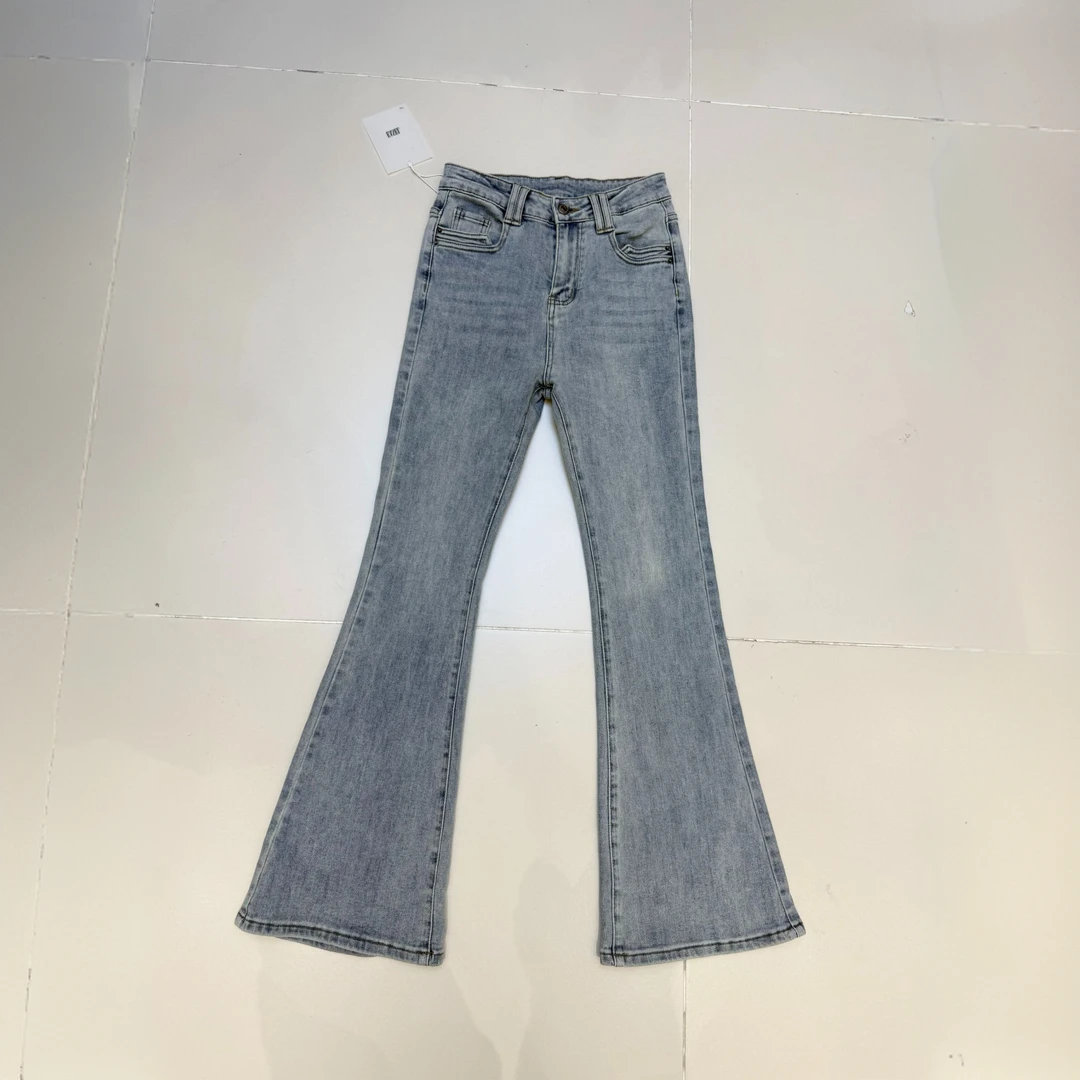 88189 春款微喇牛仔裤