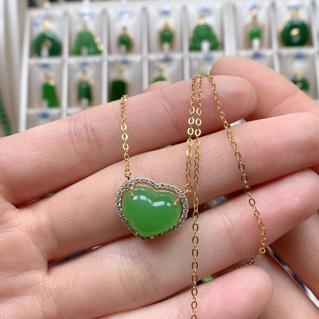 和田玉颈饰18K金镶嵌10×12