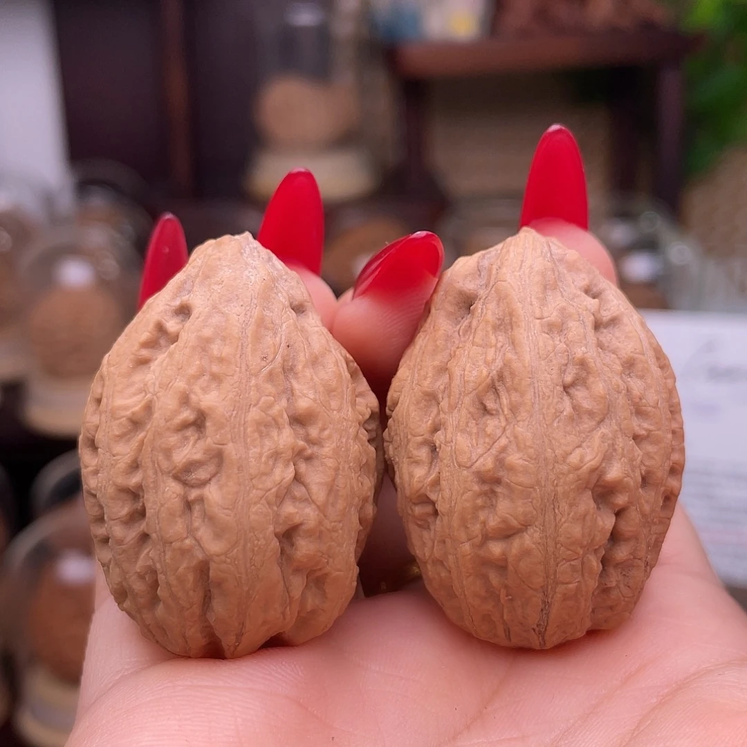 文玩核桃吊坠大枣