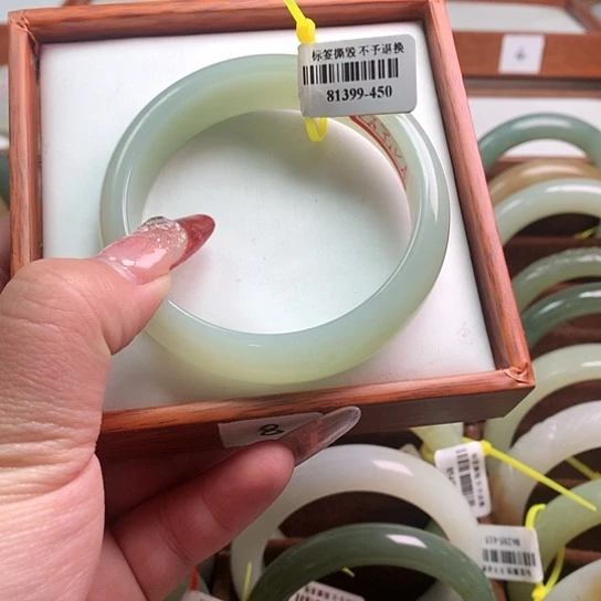 和田玉手镯未镶嵌56