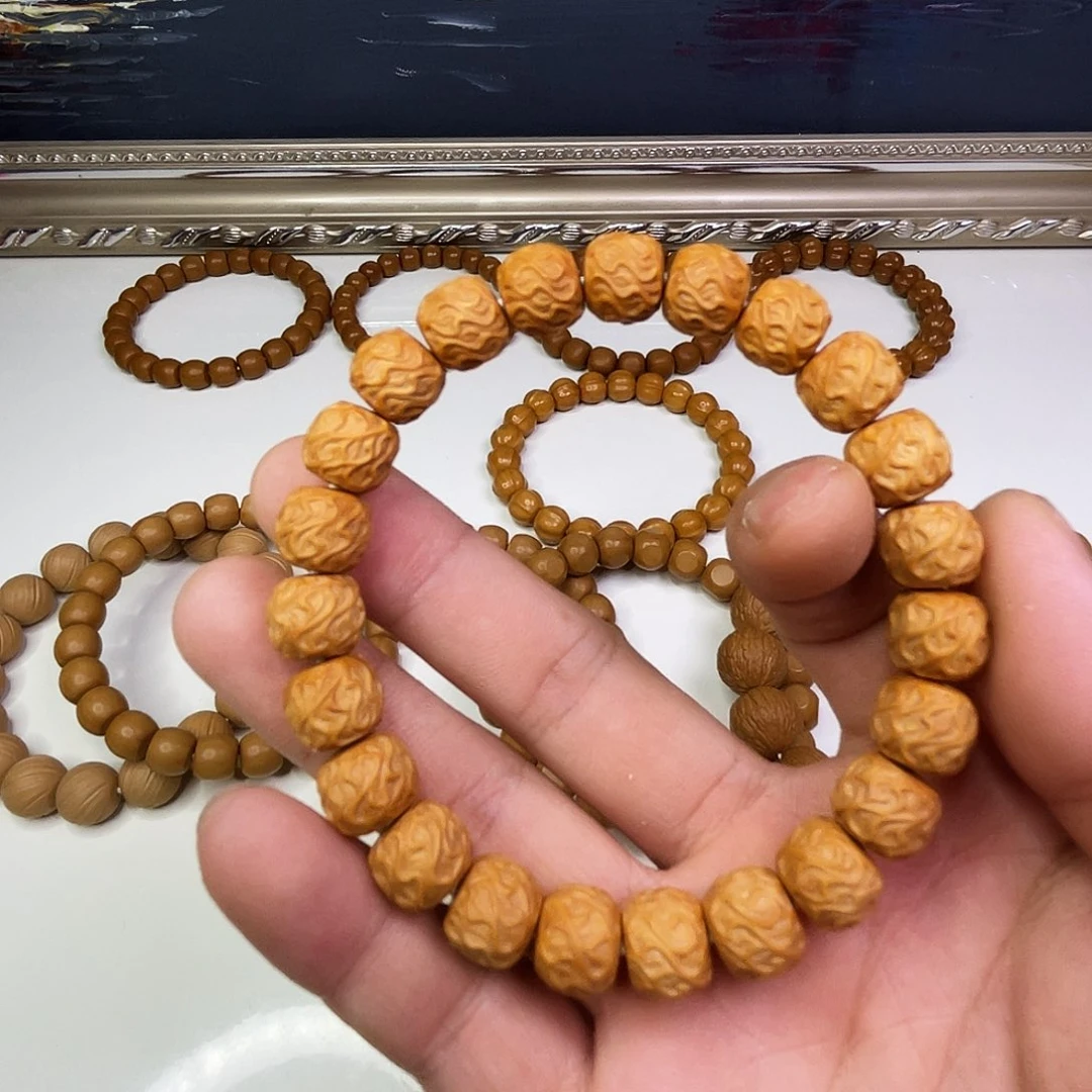 猴头核桃吊坠龙纹