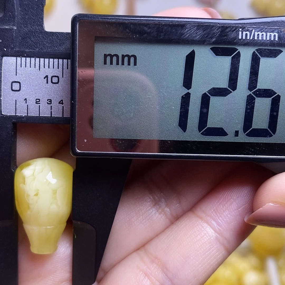 裸石琥珀未镶嵌蜜蜡三通