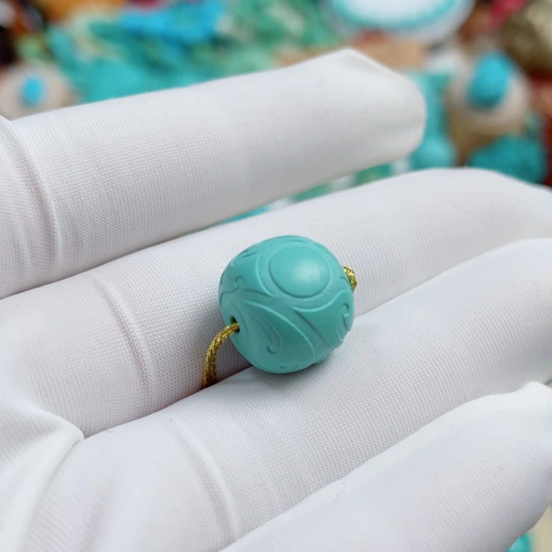 尼***贵绿松石未镶嵌珠宝奇石