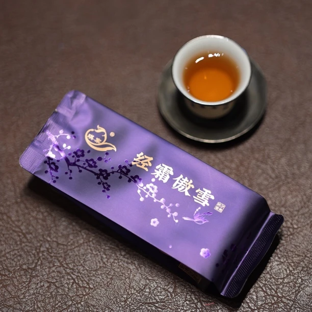 带有梅子果香的武夷岩茶