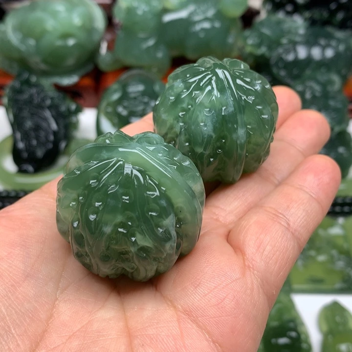 㜂***孞蛇纹石玉未镶嵌颈饰