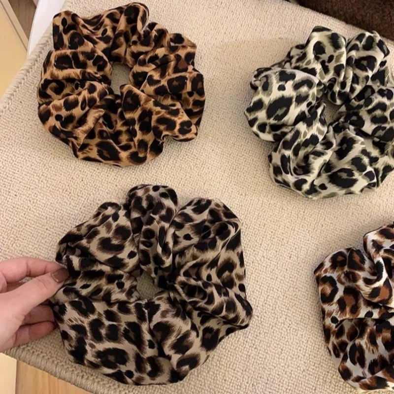 复古豹纹大肠发圈女侧边马尾扎发头花皮筋甜酷辣妹高级感发绳发饰