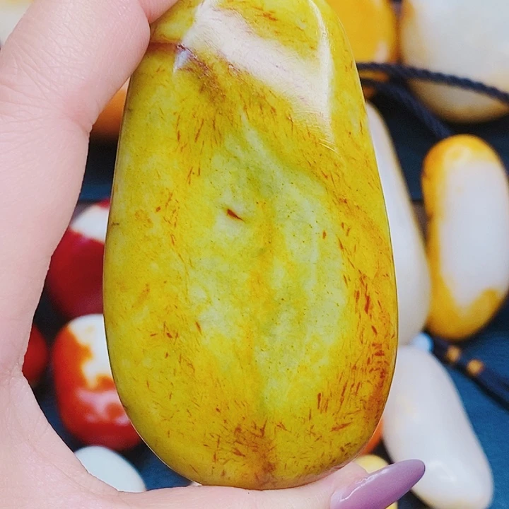 未镶嵌和田玉挂件