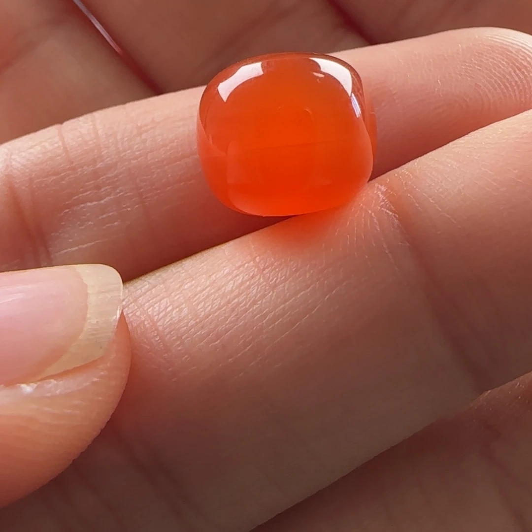 南红玛瑙未镶嵌老型：11.5x9.8冰橘有裂