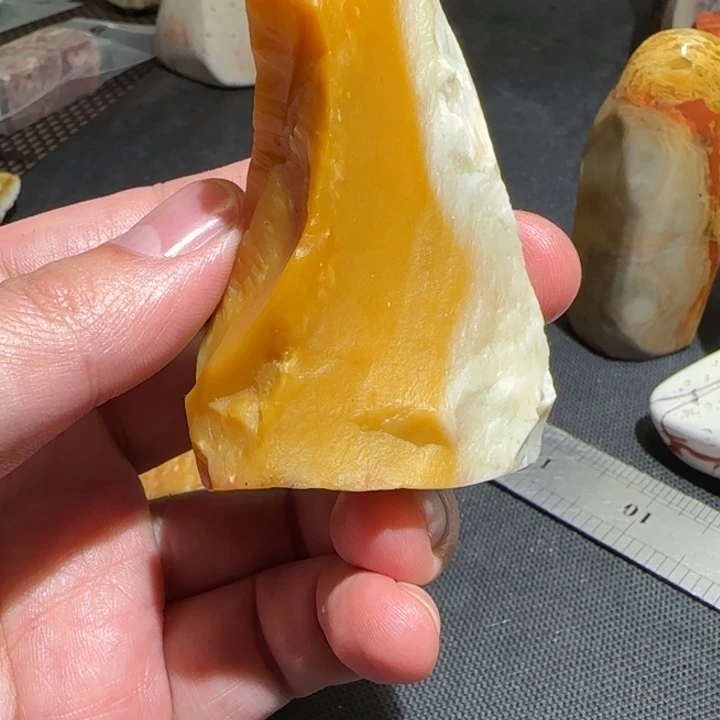 寿山石半****烟福集福寿山石