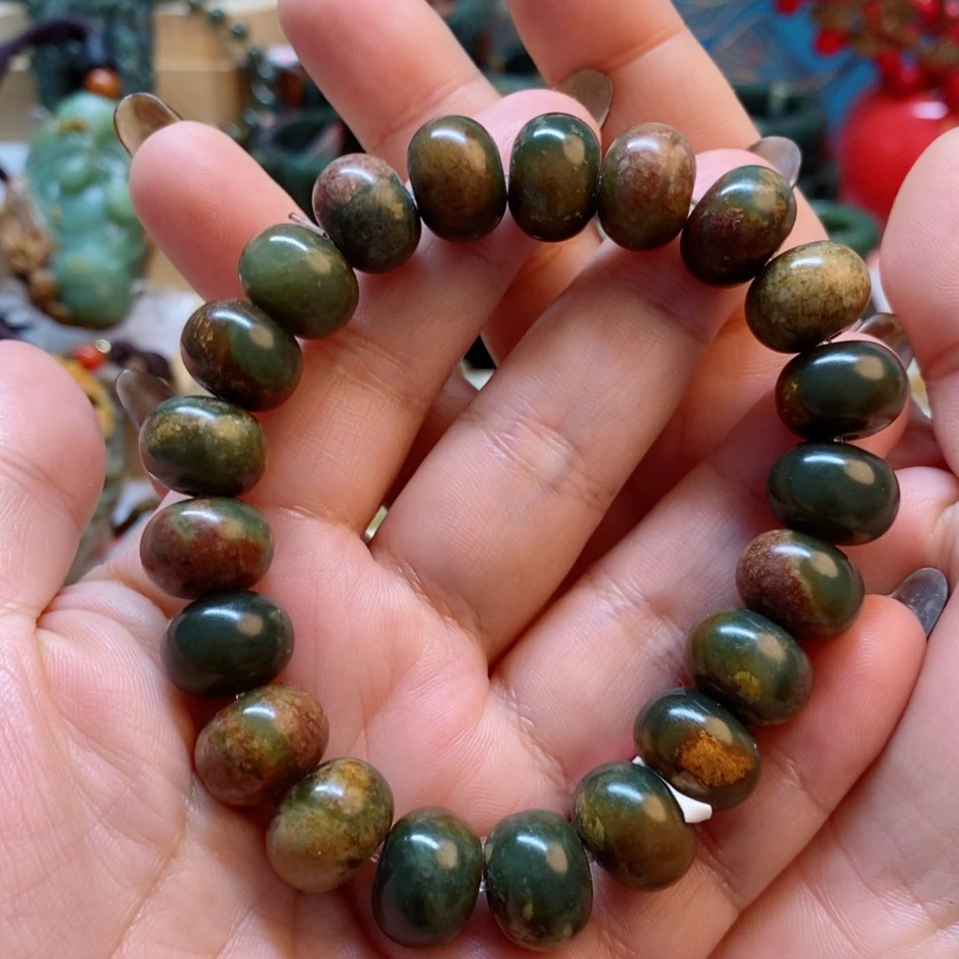 透闪石质玉手串未镶嵌骑*